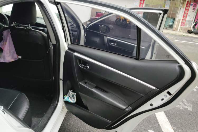 Used Toyota Corolla 2017 Revised Version 1.2T S-CVT GL
