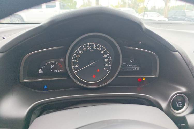 Used Mazda Mazda 3 Axela 2017 Sedan 1.5L Automatic Comfort Model Emission Standard China V
