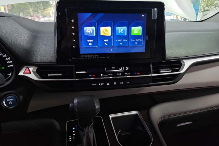 Used Toyota Sienna 2023 2.5L Hybrid Comfort Edition
