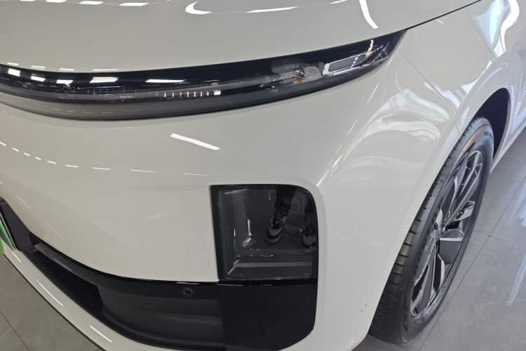 Used Li Auto L6 2025 Pro Smart Refresh Edition
