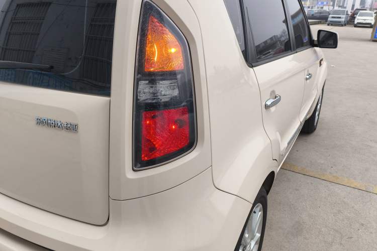 Used Kia Soul 2013 1.6L AT GL
