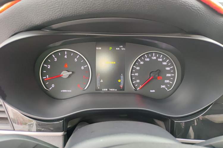 Used BYD Song MAX 2019 1.5T Automatic Smart Connect Ruiyi Sunroof Model 7 Seats China VI Standard