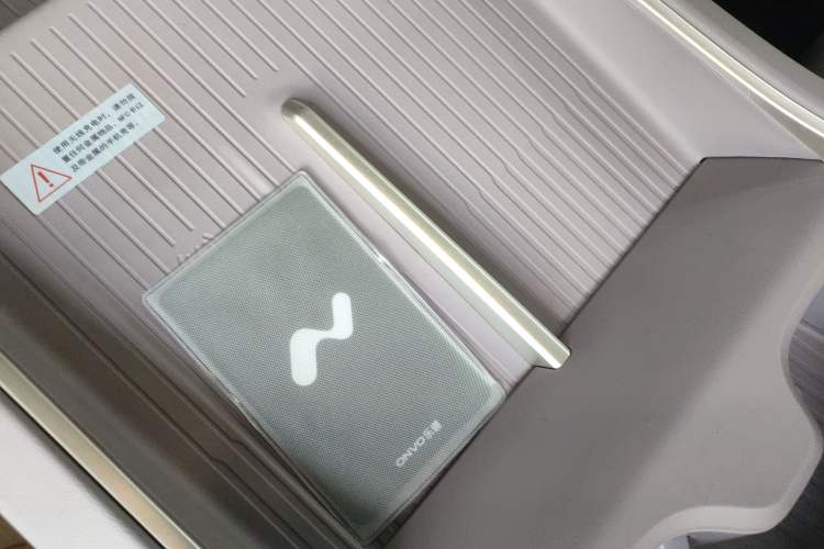 Used ONVO L60 2024 60 kWh Rear-Drive Version
