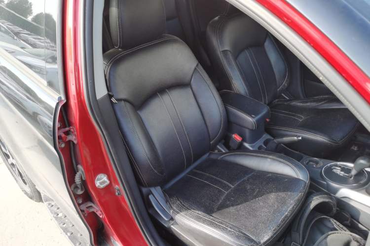 Used Mitsubishi ASX 2013 2.0L CVT Two-Wheel Drive Elite Edition