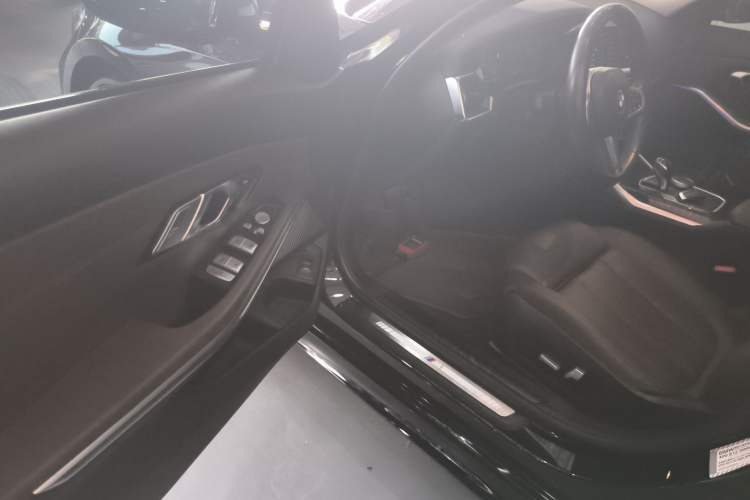 Used BMW 3 Series 2022 325Li M Sport Package