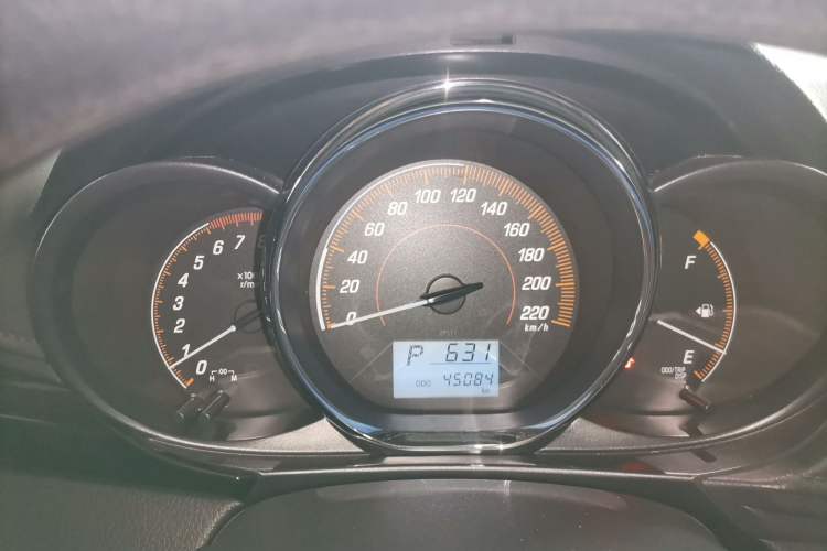 Used Toyota YARiS L 2021 X-Trail 1.5L CVT Luxury Edition
