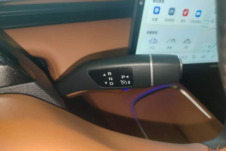 Used  S07 2023 200Max Range-Extended Version