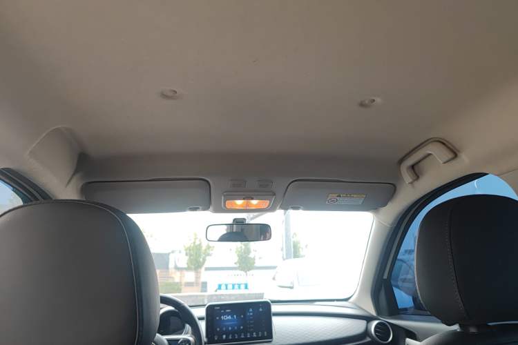 Used ORA Black Cat 2021 351 km Standard Version
