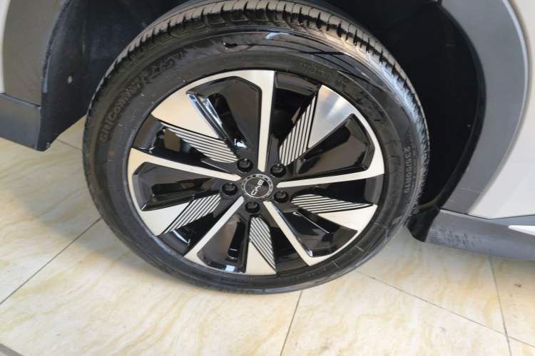 Used BYD Song PLUS New Energy 2025 EV Smart Drive Edition 605km Flagship Model