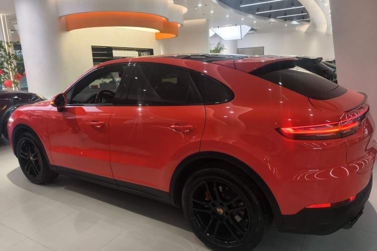 Used Porsche Cayenne 2019 Cayenne Coupé 3.0T
