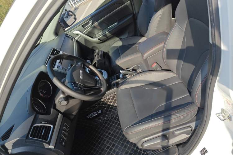 Used Haval M6 2018 Revised Version 1.5T DCT Two-Wheel Drive Elite Edition
