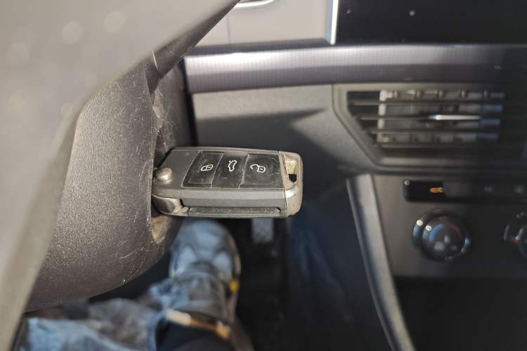 Used Volkswagen Bora 2024 200TSI DSG Comfort Edition
