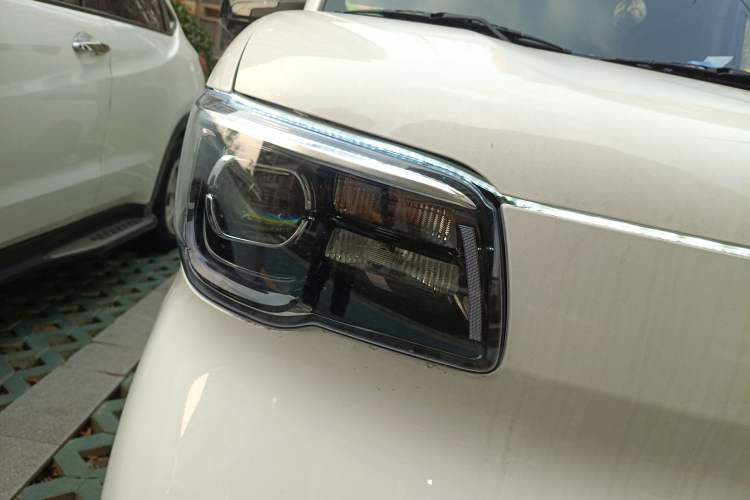 Used Wuling Zhiguang New Energy 2025 Comfort Model