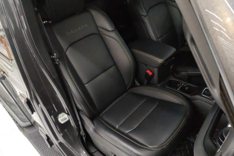 Used Jeep Wrangler 2024 2.0T Sahara Four-Door Edition