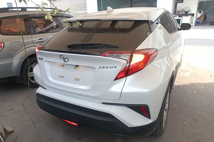 Used Toyota IZOA 2021 2.0L Yidong Edition
