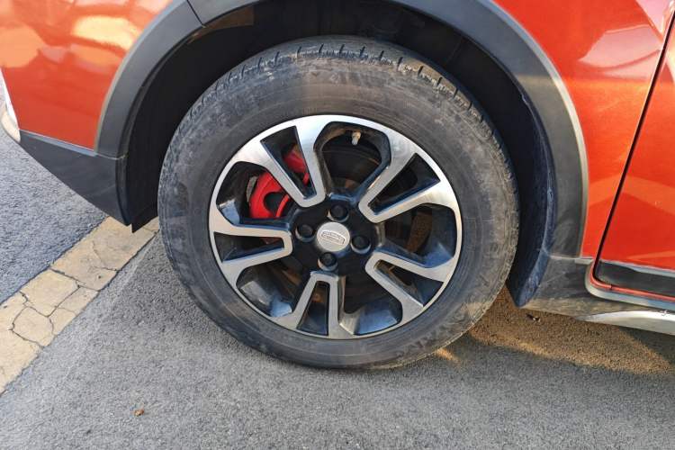 Used Geely Auto Vision X3 2017 1.5L Automatic Prestige Model
