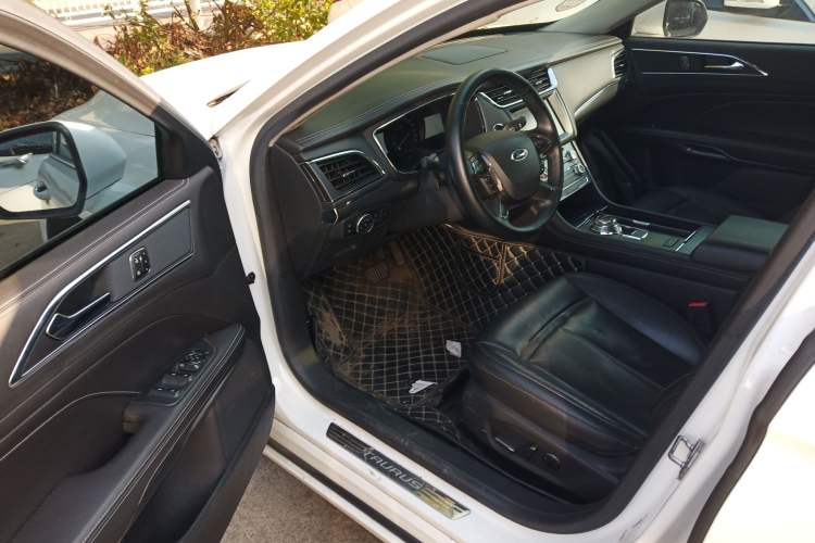 Used Ford Taurus 2015 EcoBoost 245 Fashion Edition
