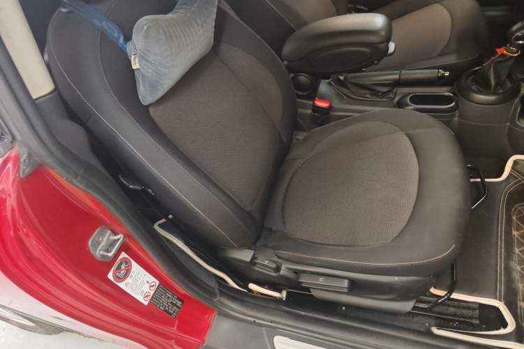 Used  MINI 2014 1.2T ONE
