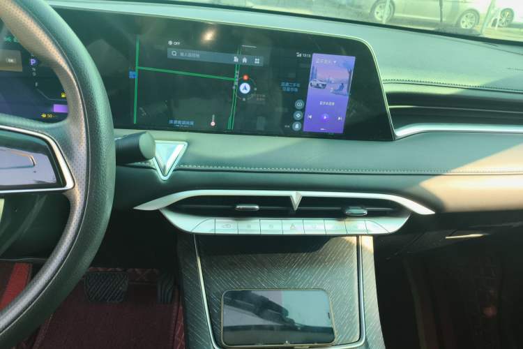 Used Venucia V 2021 260T Idol Edition