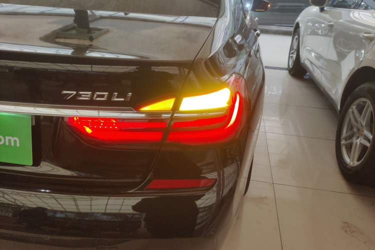 Used BMW 7 Series 2018 730Li Leading Model M Sport Package
