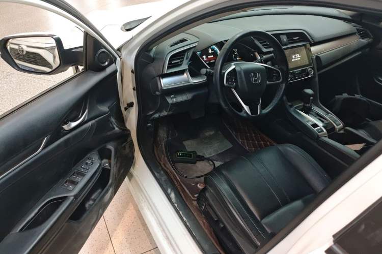 Used Honda Civic 2016 220TURBO CVT Prestige Edition