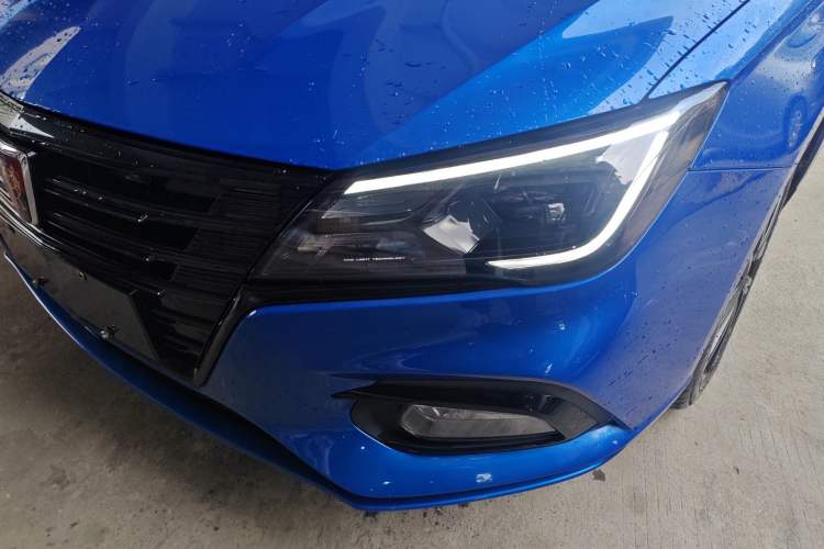 Used Roewe i5 2020 GL 20T Automatic 4G Connected Supreme Flagship Edition
