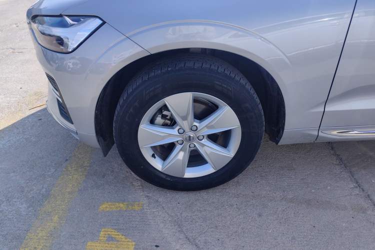 Used Volvo XC60 2022 B5 4x4 Zhiyi Luxury Edition