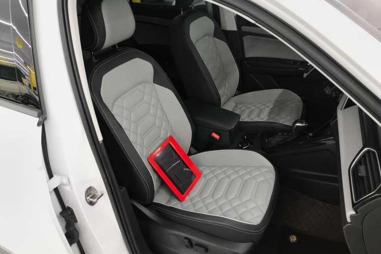 Used Volkswagen Tayron 2024 300TSI Two-Wheel-Drive Luxury Plus Advanced Version