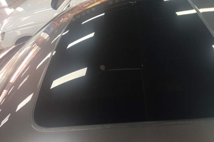 Used BMW 5 Series 2014 535Li Leading Model
