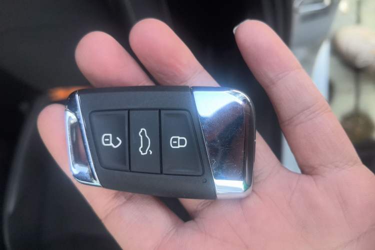 Used Volkswagen FAW-Volkswagen CC 2020 330TSI Huayan Edition China VI Standard
