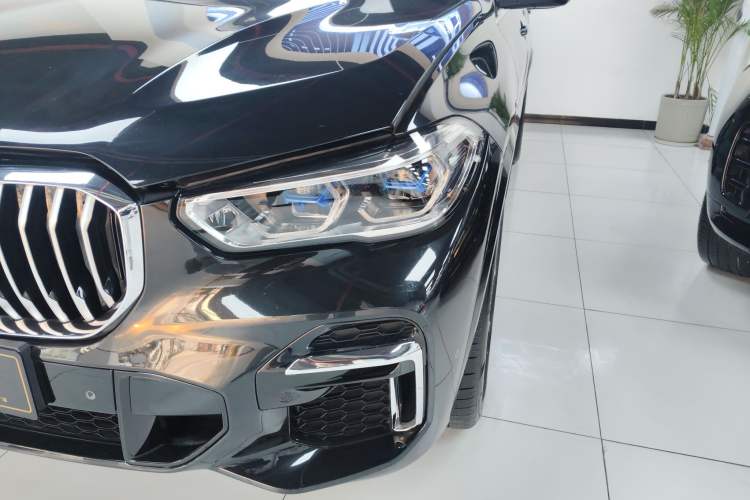 Used BMW X5 2022 Restyled xDrive 40Li M Sport Package
