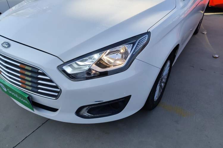 Used Ford Escort 2017 Revised Version 1.5L Automatic Comfort Edition