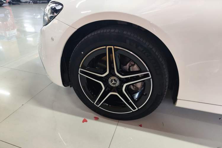 Used Mercedes-Benz E-Class 2021 Restyled E 260 Luxury Sports Edition
