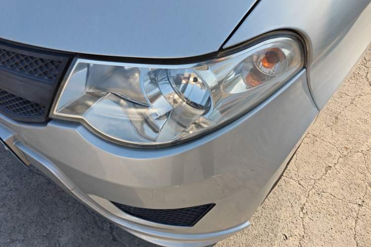 Used Wuling Hongguang 2015 1.5L S Basic Version China V Standard
