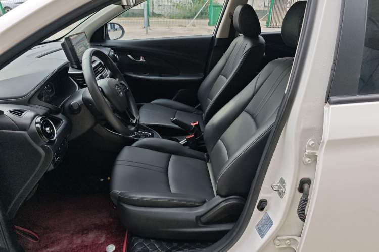 Used Changan Alsvin 2019 1.5L DCT Comfort Model China VI Standard
