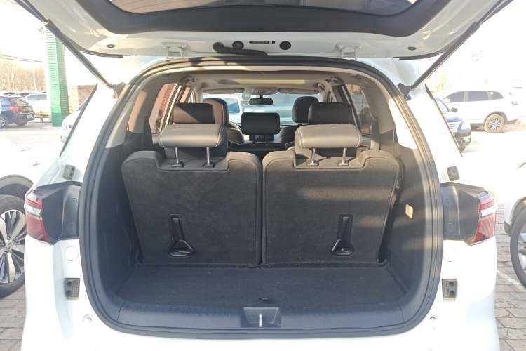 Used BYD Song MAX 2021 Upgraded Model 1.5T Automatic Luxury 7-Seater