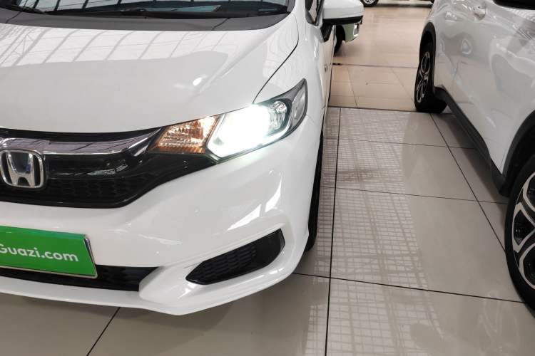 Used Honda Fit 2018 1.5L CVT Comfort Sunroof Version

