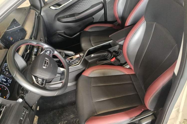 Used Geely Auto Vision X3 2021 PRO 1.5L CVT Deluxe Model
