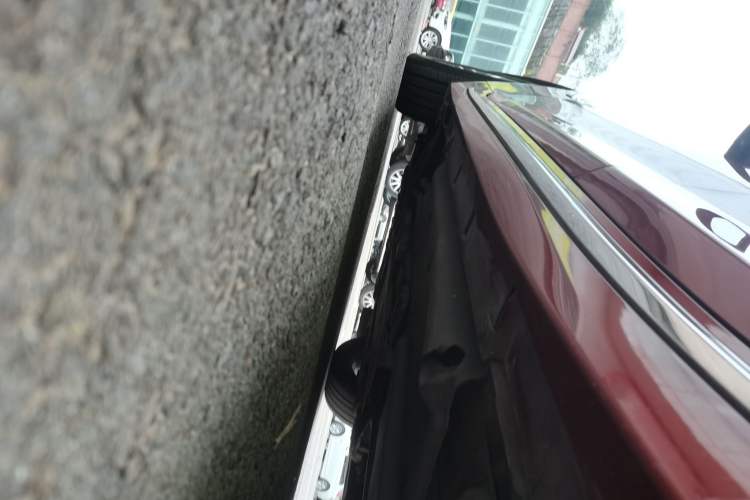 Used Infiniti Q50L 2018 2.0T Comfort Edition China VI Standard
