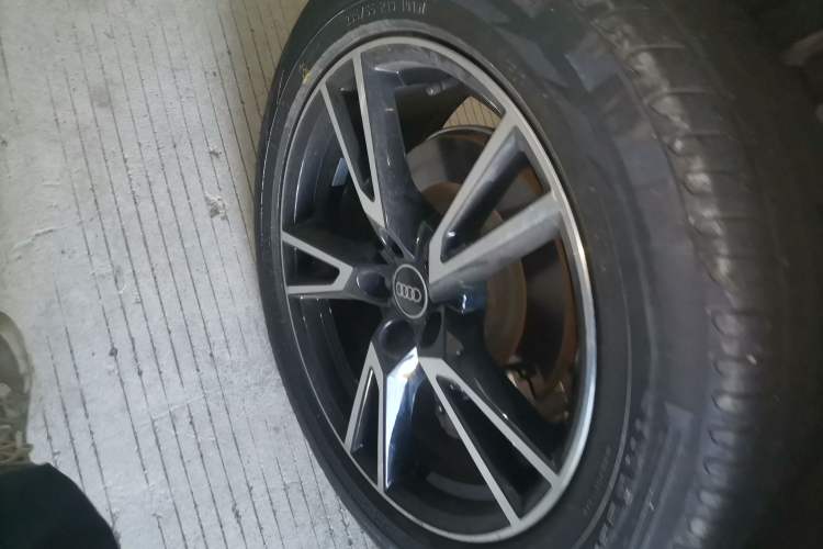 Used Audi Q5L 2023 40T Fashionable and Dynamic Edition
