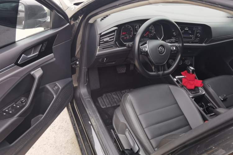 Used Volkswagen Sagitar 2020 200TSI DSG Comfort Version China VI Standard
