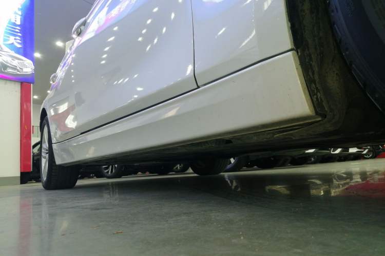 Used BMW 3 Series 2017 320Li Fashion Model
