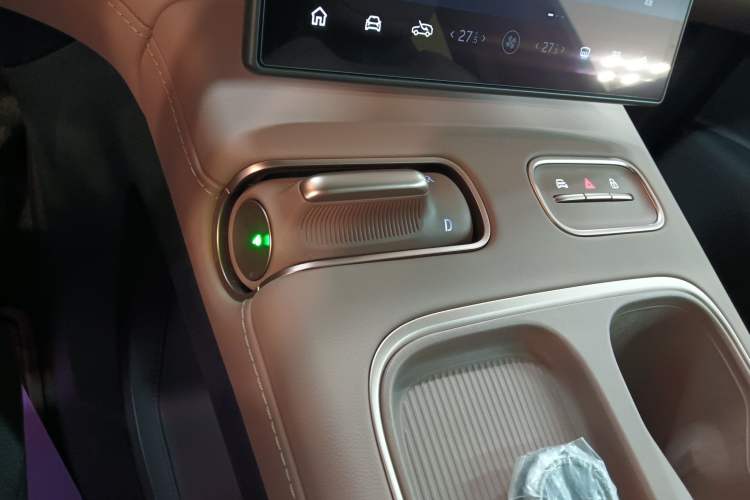 Used Nio ES6 2023 75 kWh