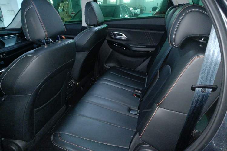 Used Oshan X7 PLUS 2022 1.5T Blue Whale Edition Automatic Luxury 7-Seater
