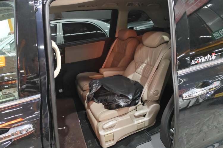 Used Honda Odyssey 2015 2.4L Smart Edition