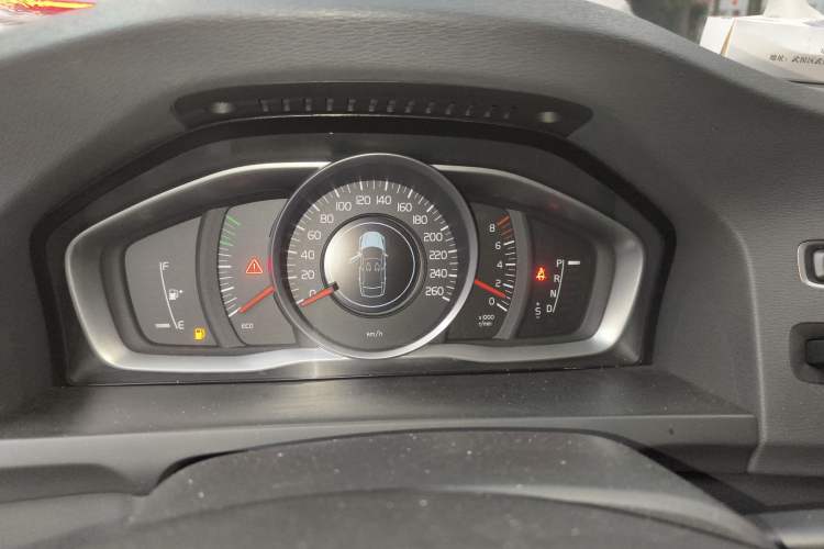 Used Volvo S60 2017 S60L T3 Smart Upgrade Edition
