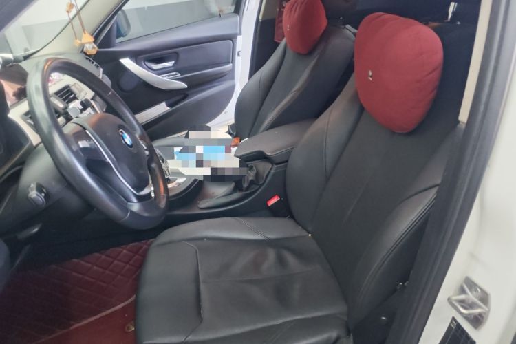 Used BMW 3 Series 2016 320i Fashion Model
