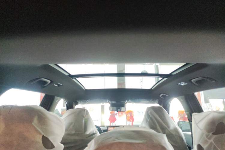 Used Geely Auto FX11 2025 4th Generation 1.5TD DCT – The Start