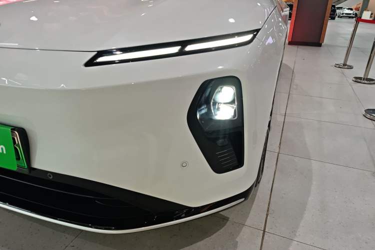 Used Nio ET9 2025 100 kWh