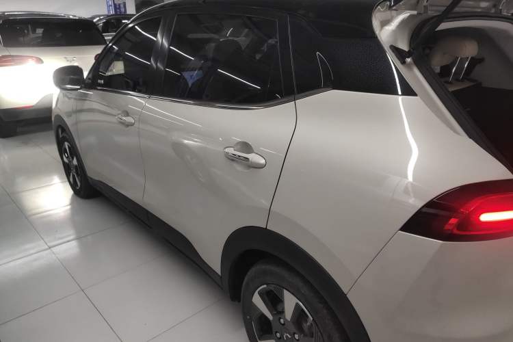 Used Wuling Bingo PLUS 2024 330 km Range Five-Seater Version